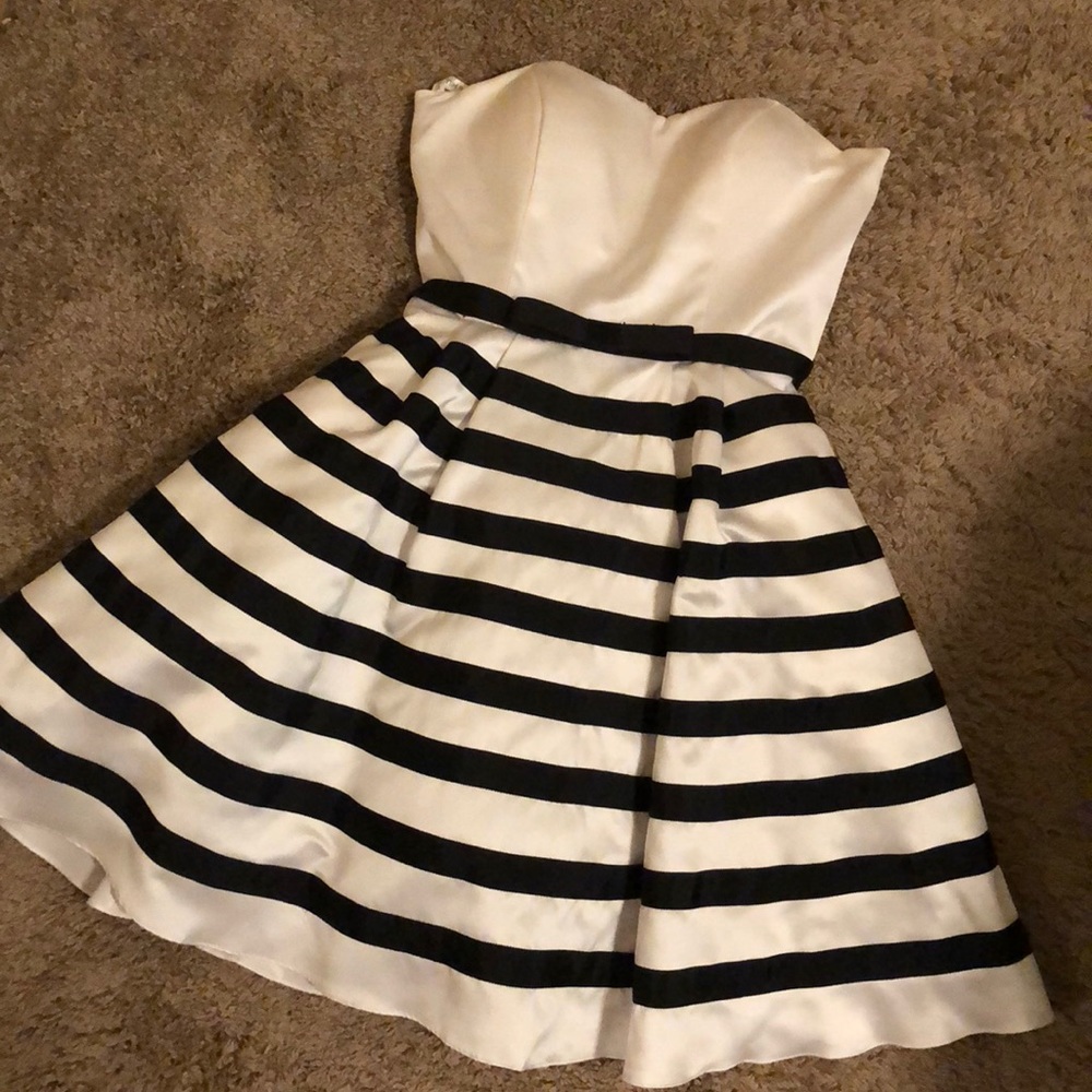 Sherri hill cocktail dress